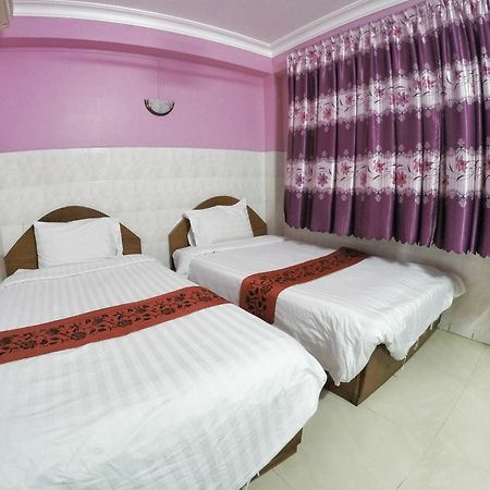 Capitol 3 Guesthouse Phnom Penh Zewnętrze zdjęcie