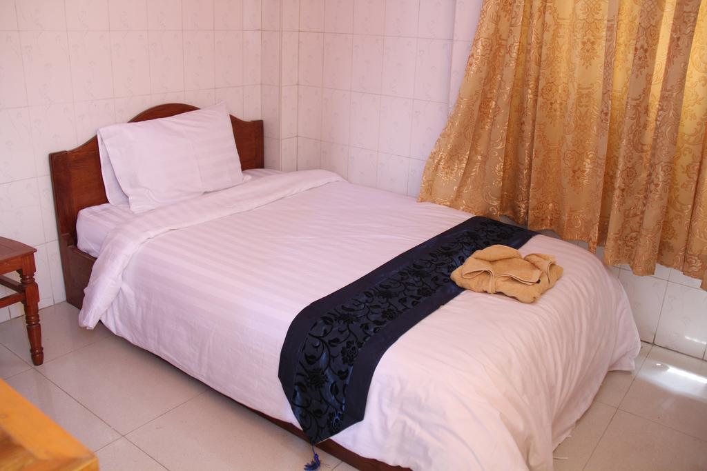 Capitol 3 Guesthouse Phnom Penh Zewnętrze zdjęcie