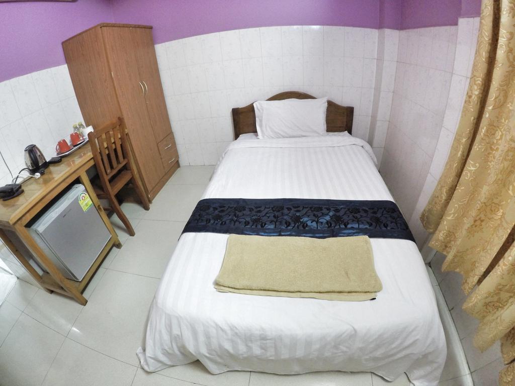 Capitol 3 Guesthouse Phnom Penh Zewnętrze zdjęcie