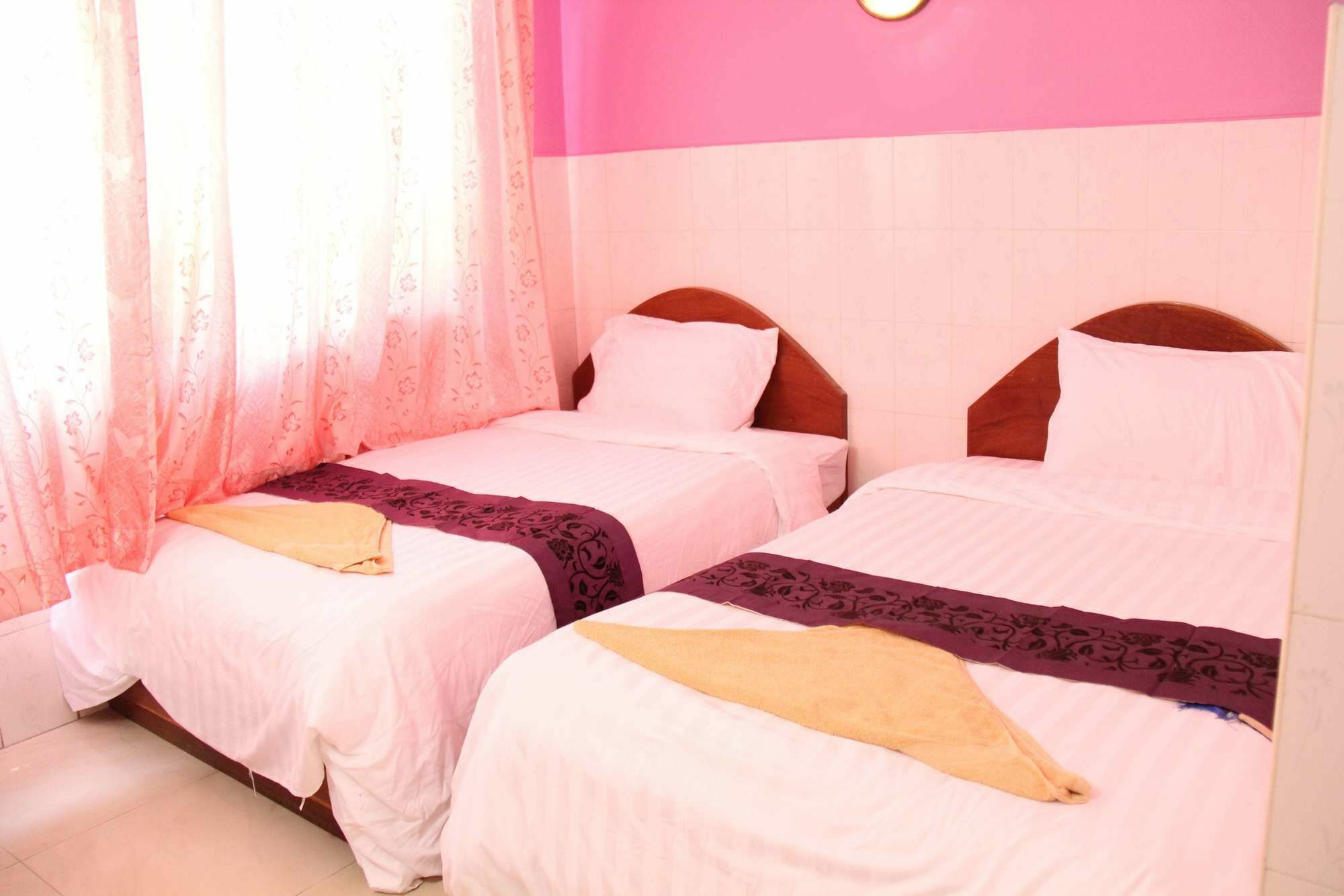 Capitol 3 Guesthouse Phnom Penh Zewnętrze zdjęcie