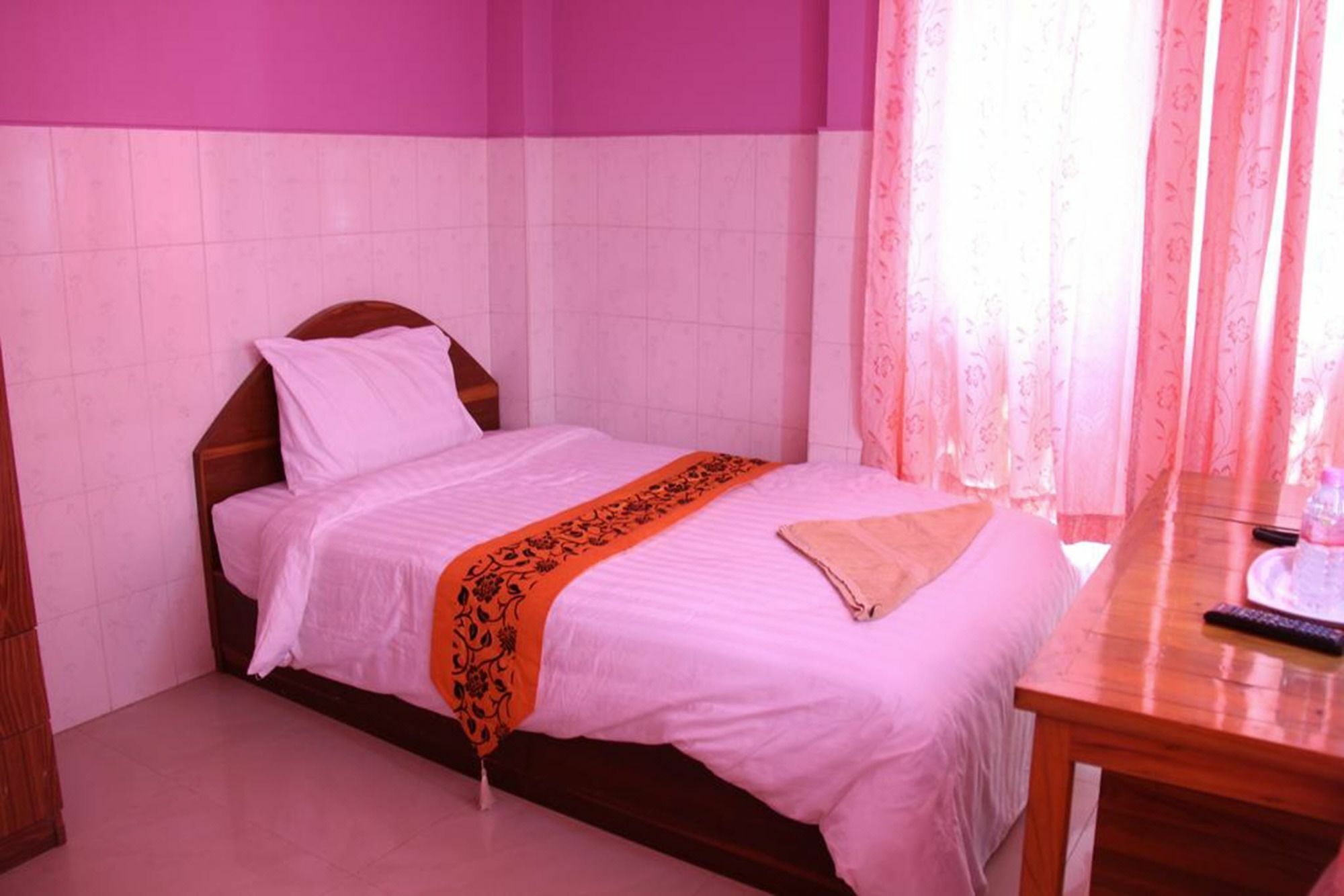 Capitol 3 Guesthouse Phnom Penh Zewnętrze zdjęcie